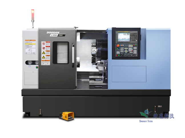 Doosan LYNX220Y
